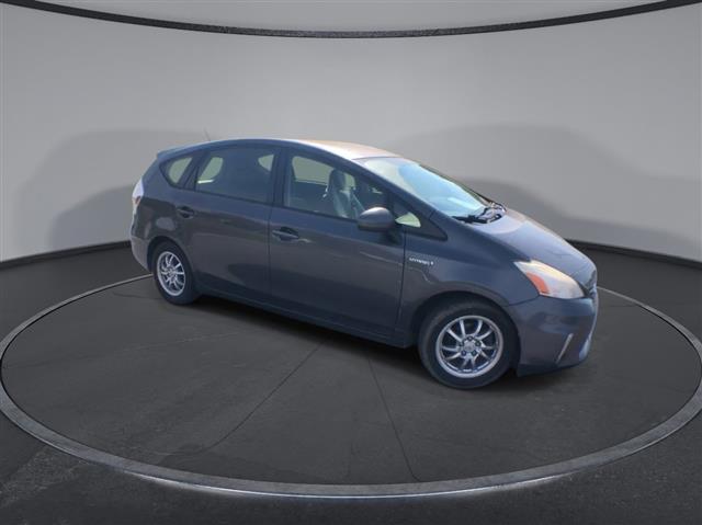 $11500 : PRE-OWNED 2014 TOYOTA PRIUS V image 2