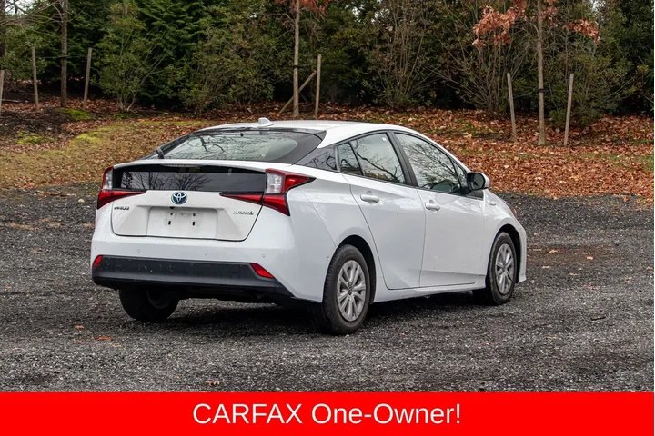 $16395 : Toyota Prius 2022 Nightshade image 8