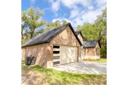 Baselisa Fontes–Rendon Realty thumbnail 2