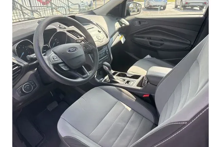 $12494 : Ford Escape 2017 S 4dr SUV image 10