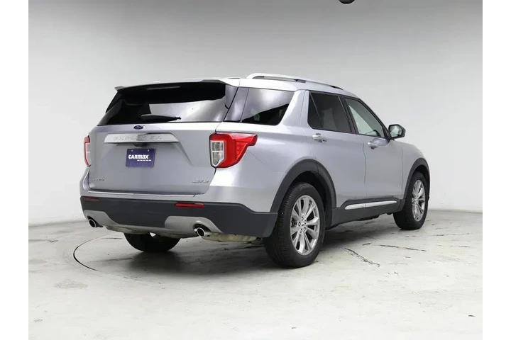 $27998 : Ford Explorer 2023 AWD Limit image 8