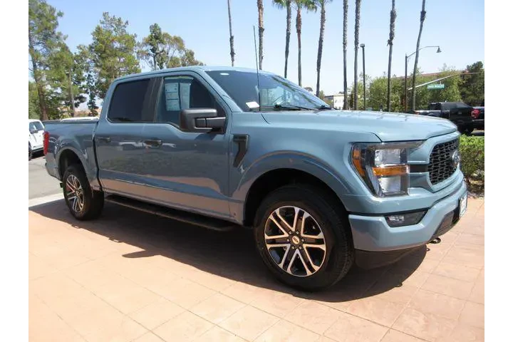 $33944 : Ford F-150 2023 4x4 XLT 4dr image 6
