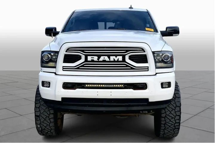 $37599 : Ram 2500 2018 4x4 Laramie 4d image 3