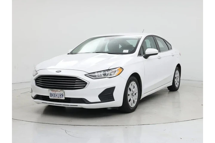 $13998 : Ford Fusion 2019 S 4dr Sedan image 4