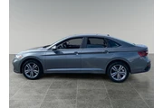 $25095 : Volkswagen Jetta 2024 SE 4dr thumbnail