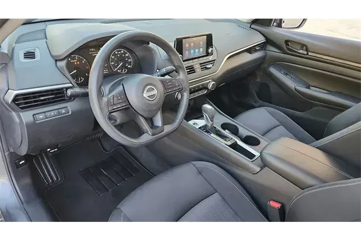 $19319 : Nissan Altima 2023 2.5 S 4dr image 9