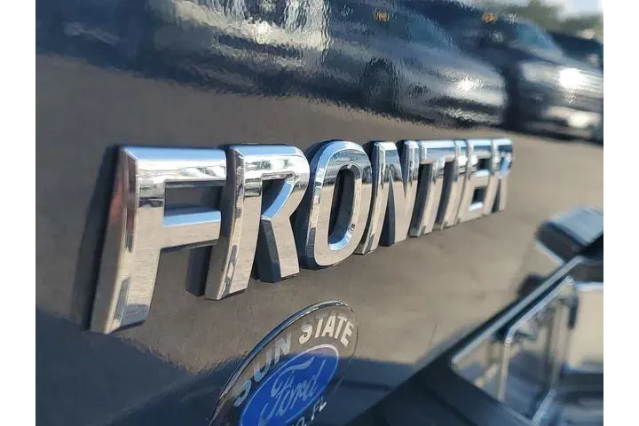 $16390 : Nissan Frontier 2017 4x2 S 4 image 6