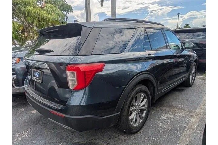 $28990 : Ford Explorer 2023 XLT 4dr S image 3