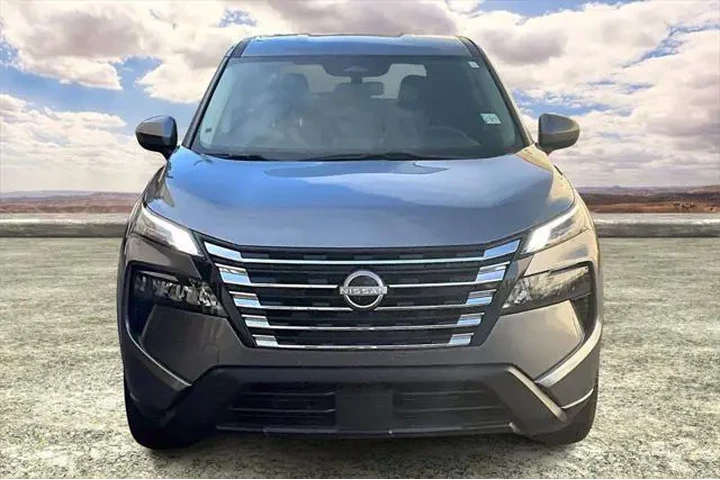 $23991 : Nissan Rogue 2024 SV 4dr Cro image 2