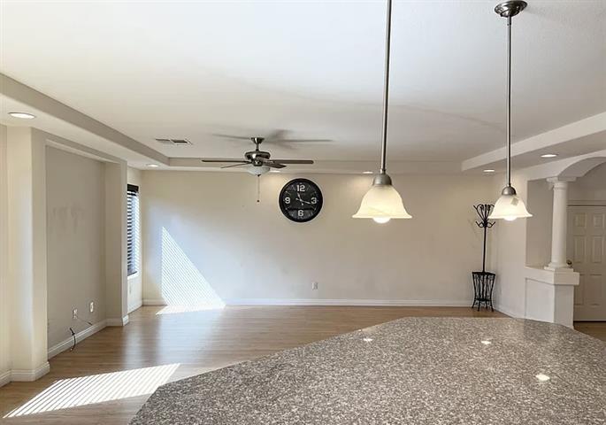 $1200 : HOUSE RENT IN LAS VEGAS NV image 10