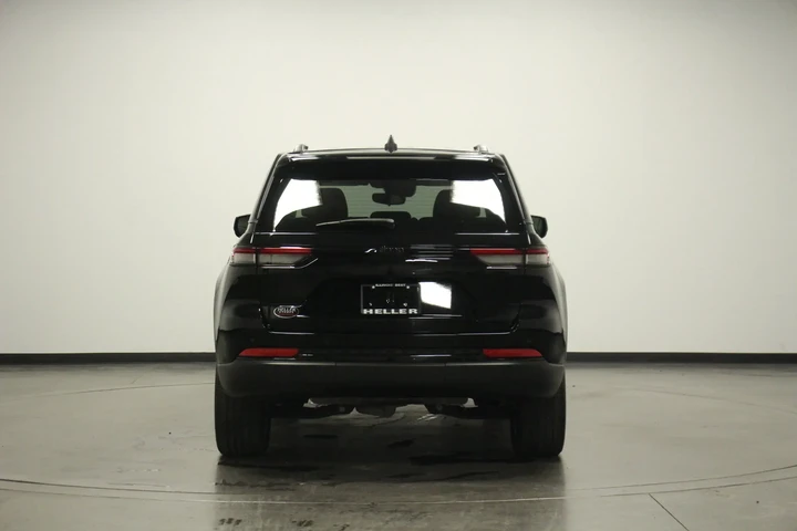 $26962 : Jeep Grand Cherokee 2023 4x2 image 6