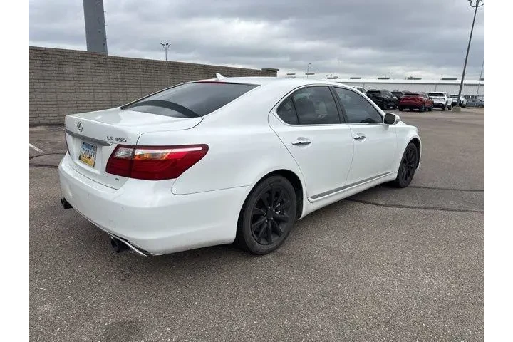 $7982 : Lexus LS 460 2010 AWD 4dr Se image 7