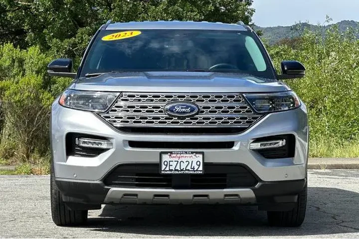 $34971 : Ford Explorer 2023 AWD Limit image 10