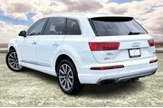$17491 : Audi Q7 2018 AWD 3.0T quattr thumbnail