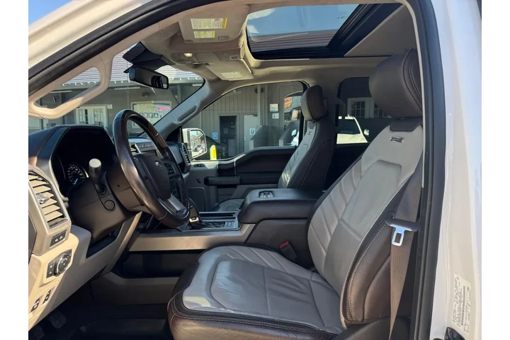2019 F-150 Limited 4WD SuperC image 7