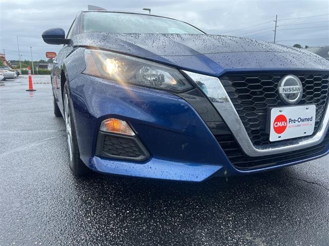 $19490 : PRE-OWNED 2022 NISSAN ALTIMA image 10