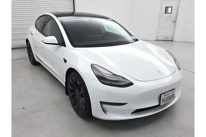 $32998 : Tesla Model 3 2023 AWD Perfo image 1