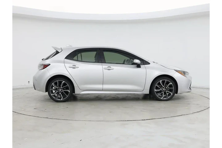 $19998 : Toyota Corolla Hatchback 202 image 7