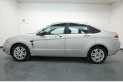 $1500 : Ford Focus 2008 SES 4dr Seda thumbnail