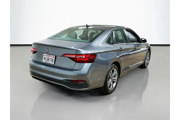 $16591 : Volkswagen Jetta 2024 SE 4dr image 7