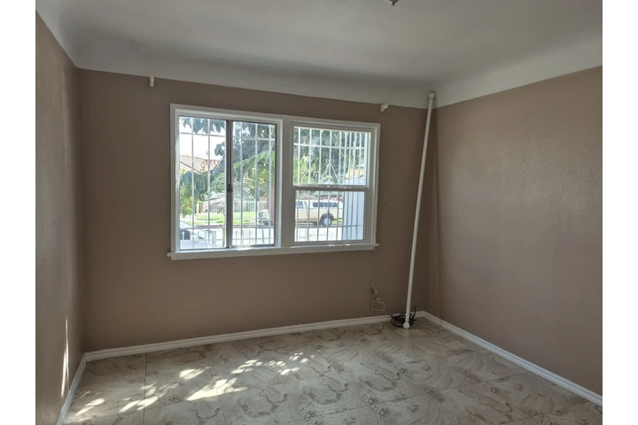 $2000 : Apartamento  de Renta image 2