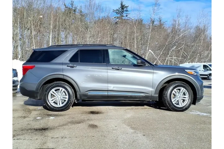 $24490 : Ford Explorer 2022 AWD XLT 4 image 3