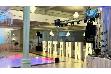 Hermoso Salón para Fiestas🕺 en Los Angeles