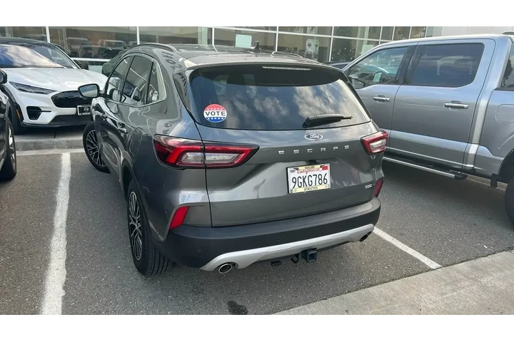 $23999 : Ford Escape Plug-In Hybrid 2 image 2