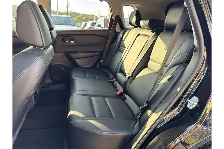 $23049 : Nissan Rogue 2023 SV 4dr Cro image 7