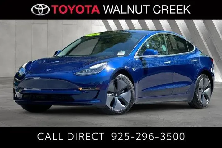 $22900 : Tesla Model 3 2018 Mid Range image 1