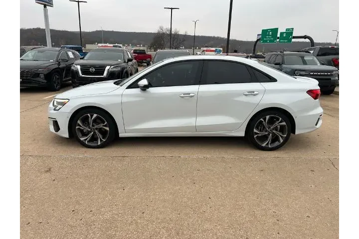 $25847 : Audi A3 2022 AWD quattro Pre image 4