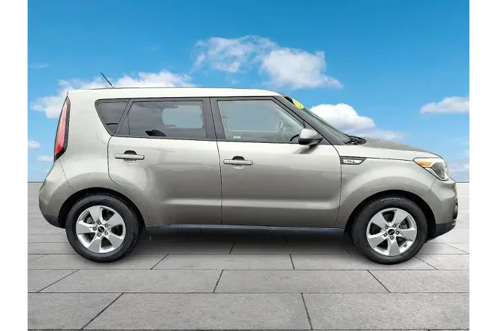 $11997 : Kia Soul 2018 4dr Crossover image 7