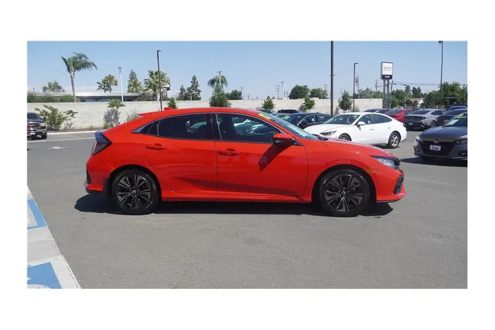 $22984 : 2017 Civic Hatchback EX image 5