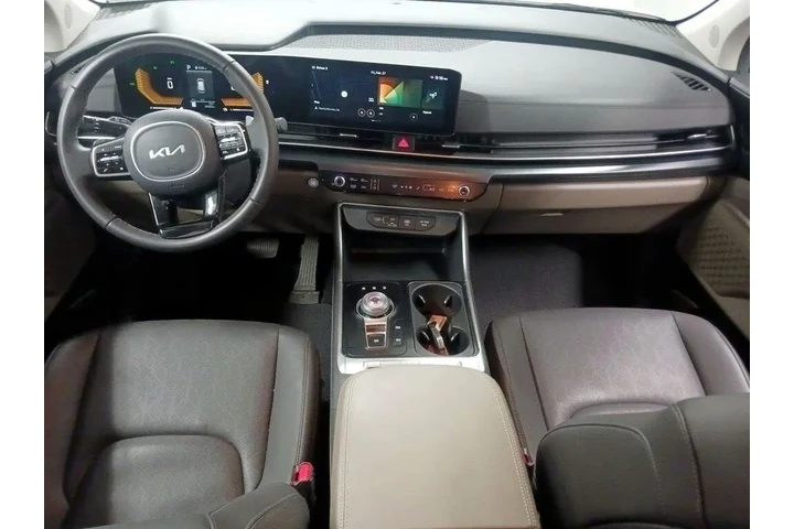$39998 : Kia Carnival Hybrid 2026 LXS image 9
