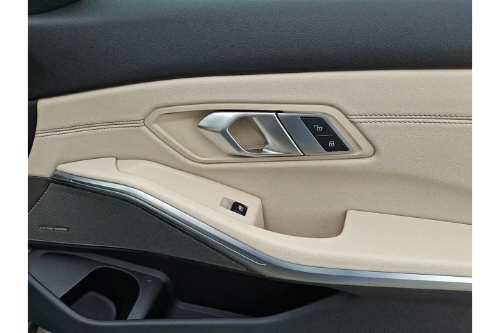 $39519 : BMW 3 Series 2022 AWD M340i image 10