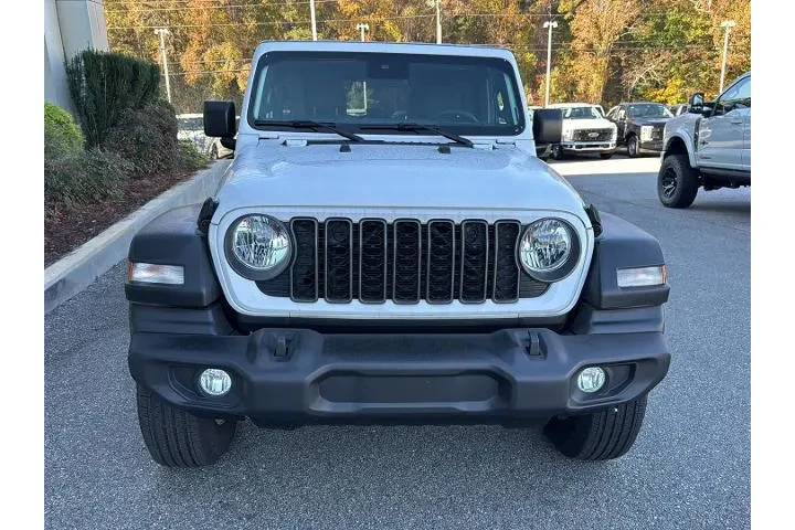 $32400 : Jeep Wrangler 2024 4x4 Sport image 7
