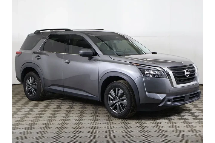 $28993 : Nissan Pathfinder 2023 AWD S image 2
