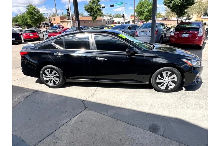 2020 Altima 2.5 S image 4