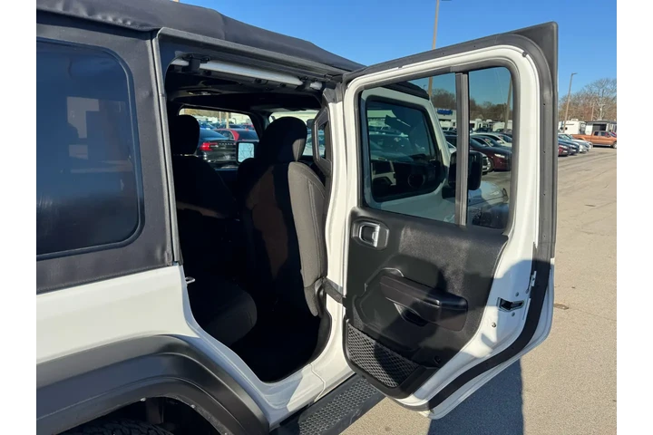 $22980 : 2018 Wrangler Unlimited Sport image 9