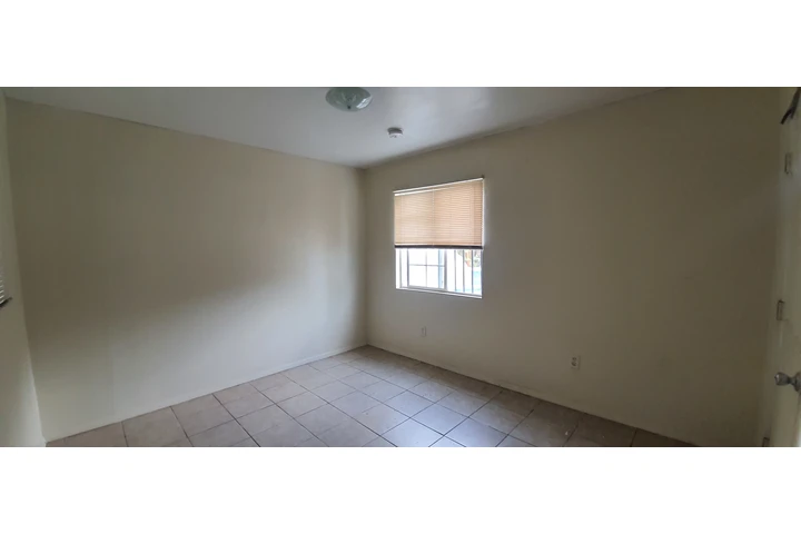 $875 : CUARTO PRIVADO image 5