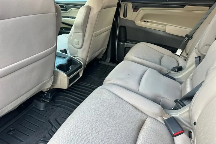 $23500 : Honda Odyssey 2022 EX 4dr Mi image 7