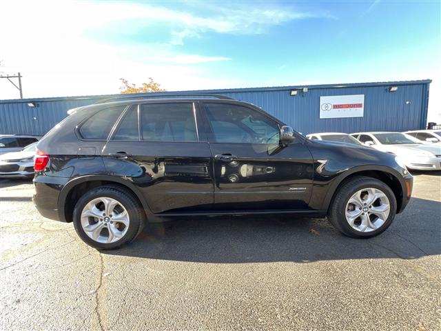 $12888 : 2013 BMW X5 xDrive35d, All-wh image 6