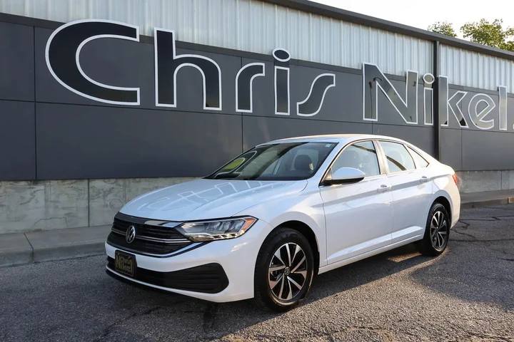 $19587 : 2022 Jetta S Auto image 1