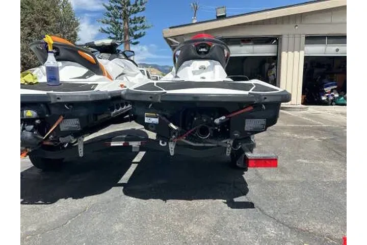 2011 Sea-Doo GTS 130 image 5
