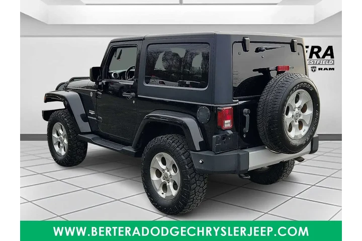 $12500 : Jeep Wrangler 2013 4x4 Sahar image 4