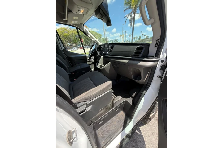 $20900 : FORD TRANSIT  250 image 2