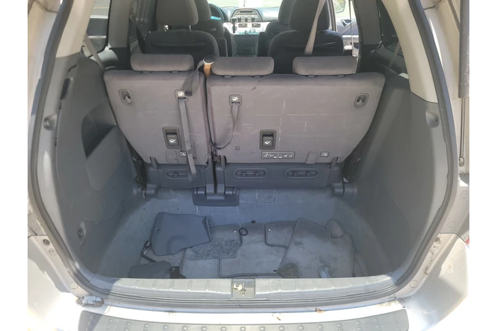$1500 : Honda Odyssey EX Minivan image 5