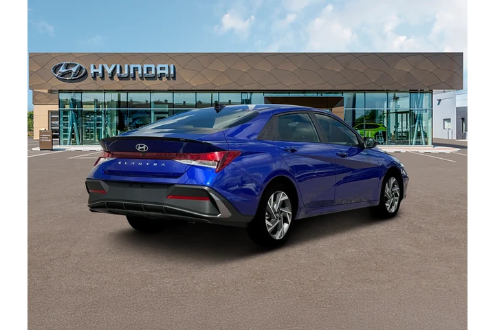 $25145 : Hyundai ELANTRA 2025 SEL Spo image 7
