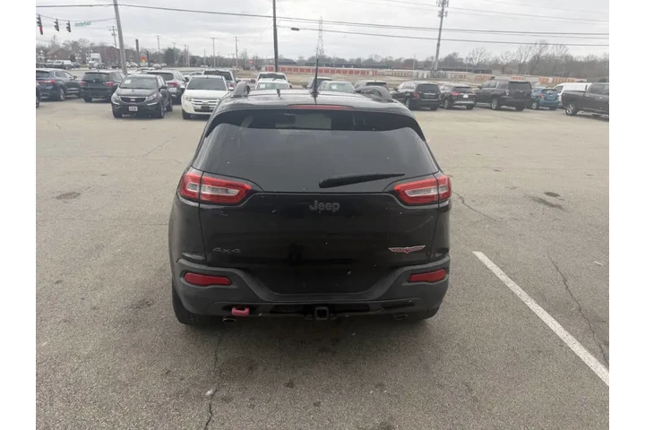 $7450 : 2014 Cherokee Trailhawk image 5