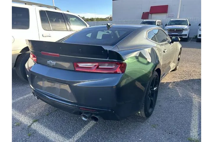 $32995 : Chevrolet Camaro 2017 SS 2dr image 4